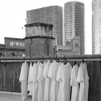 s2ep3_sustainable_fashion_bw_tshirts